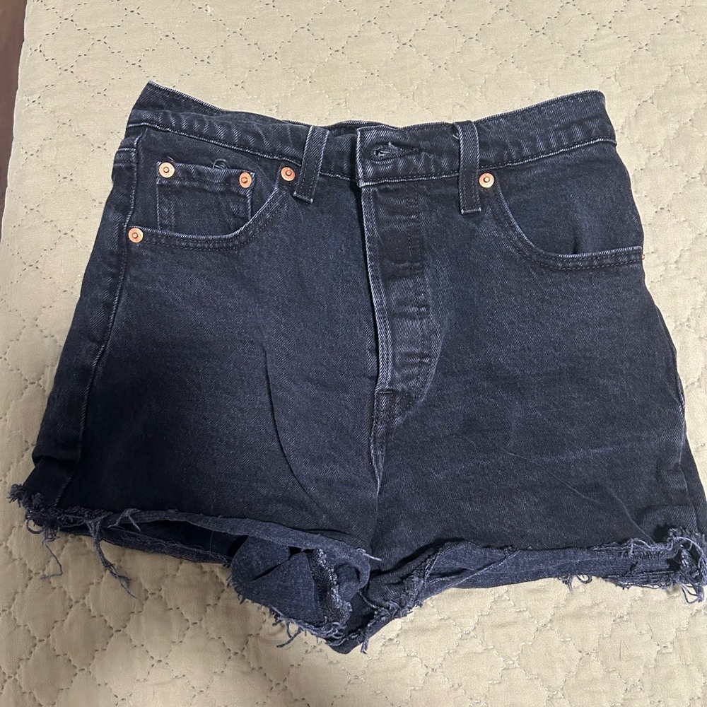 Levi’s denim shorts